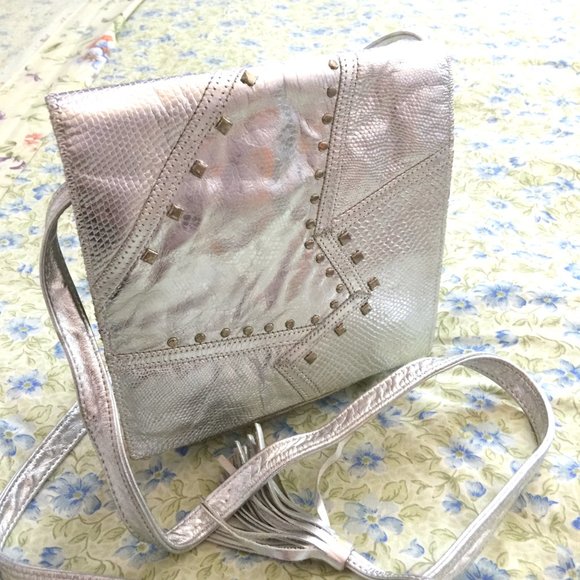 Park Ave Int. Vintage Crossbody Bag - Picture 3 of 10